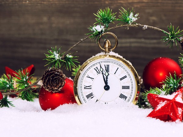 Режим работы в новогодние праздники