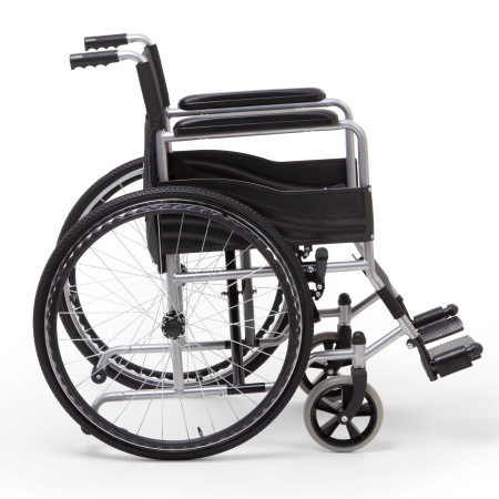 Кресло-коляска Армед H-007 пневматическое 46см