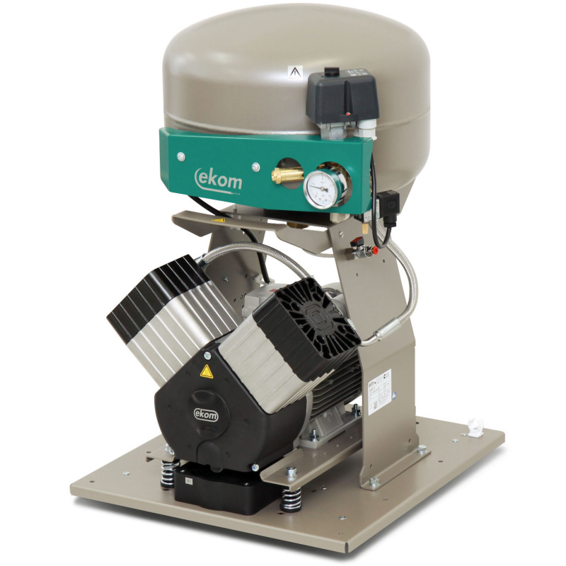 Компрессор EKOM DK50 2VS/M в кожухе c осушителем